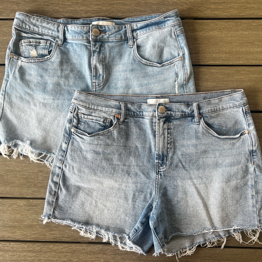 1822 Denim Light Blue High-Rise Denim Shorts Bundle Distressed Raw Hem Size 14